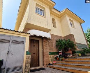 Exterior view of House or chalet for sale in Roda de Berà  with Air Conditioner, Terrace and Swimming Pool