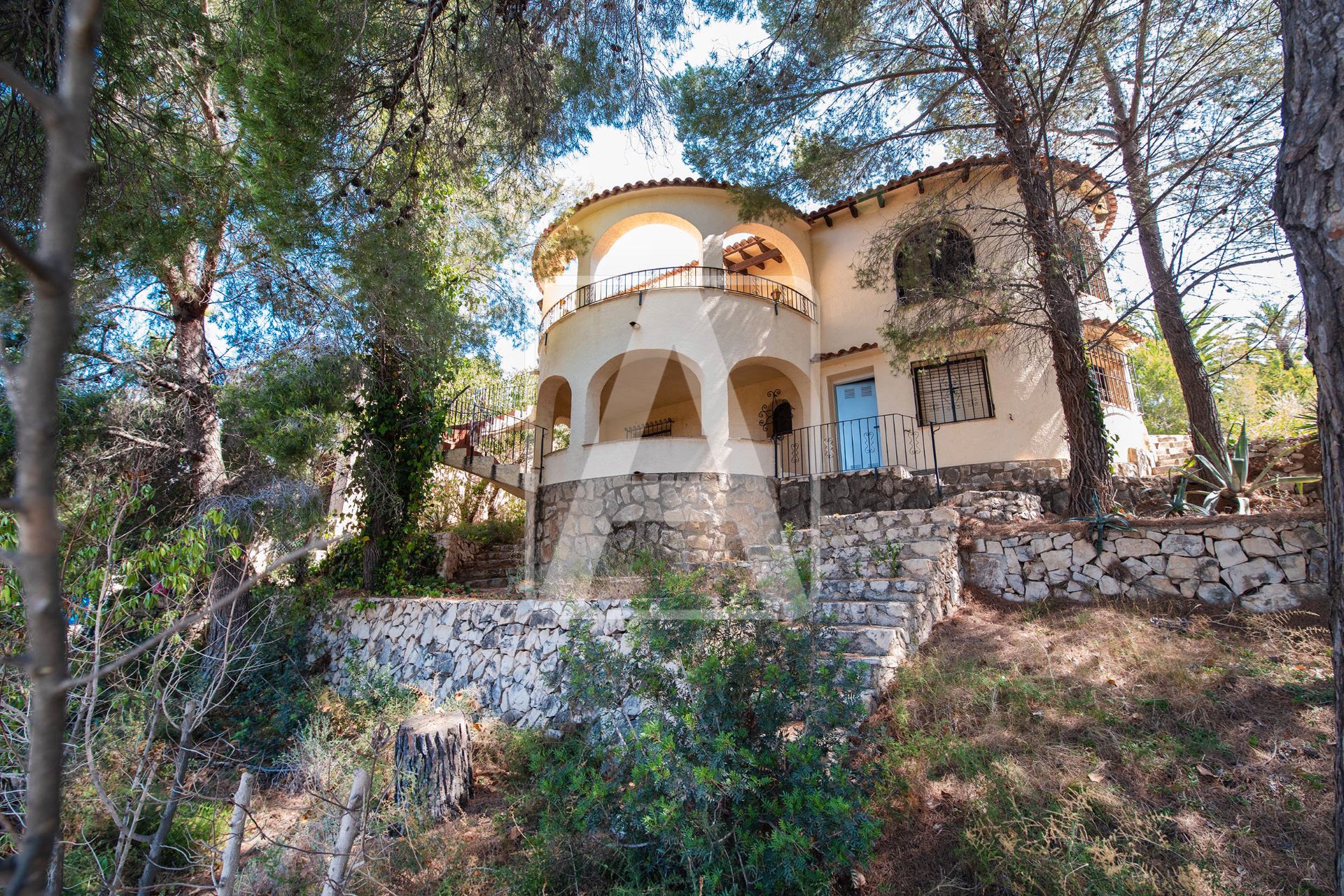 Vista exterior de Casa o xalet en venda en Benissa amb Jardí privat i Traster