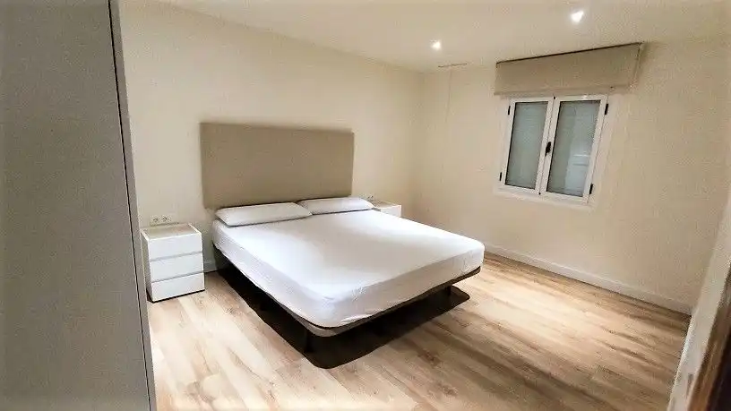 Habitación de Piso de alquiler en Elche / Elx con Aire acondicionado, Calefacción y Parquet