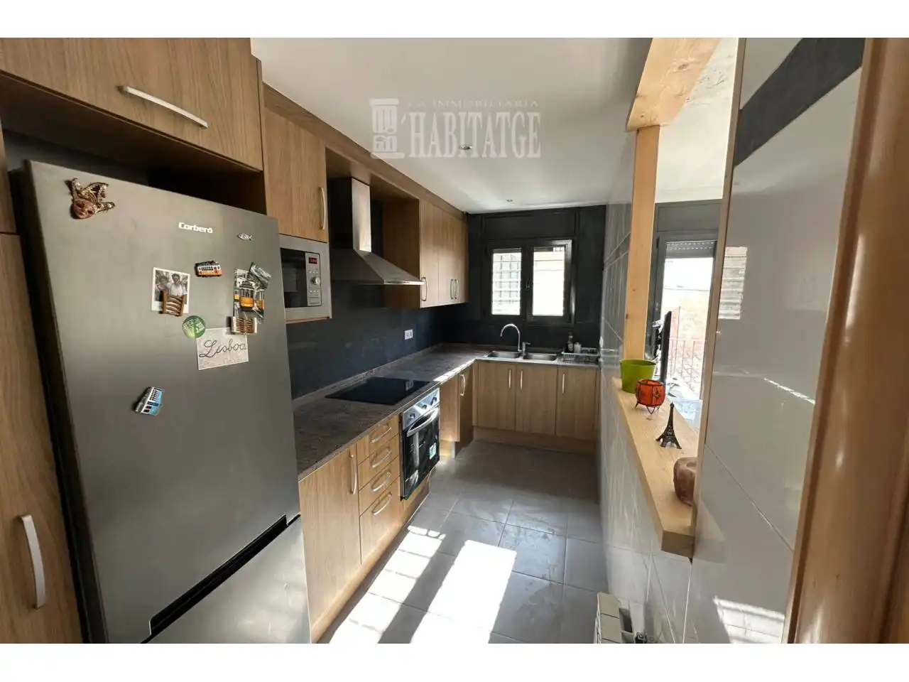 Cocina de Dúplex en venta en Torelló con Parquet, Terraza y Balcón
