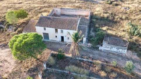 Foto 2 de Finca rústica en venta en Caudete, Albacete