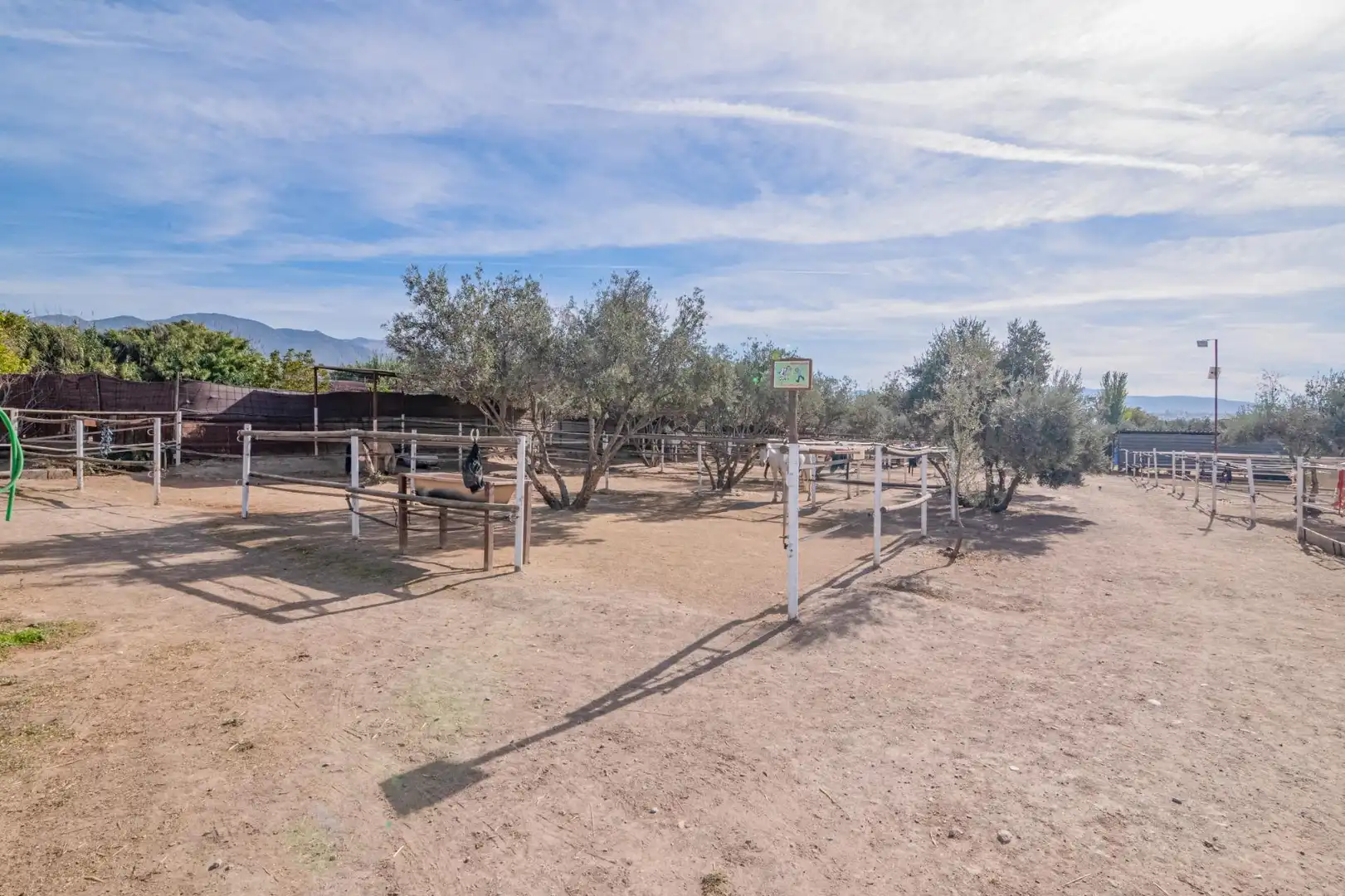 Vista exterior de Finca rústica en venta en La Zubia