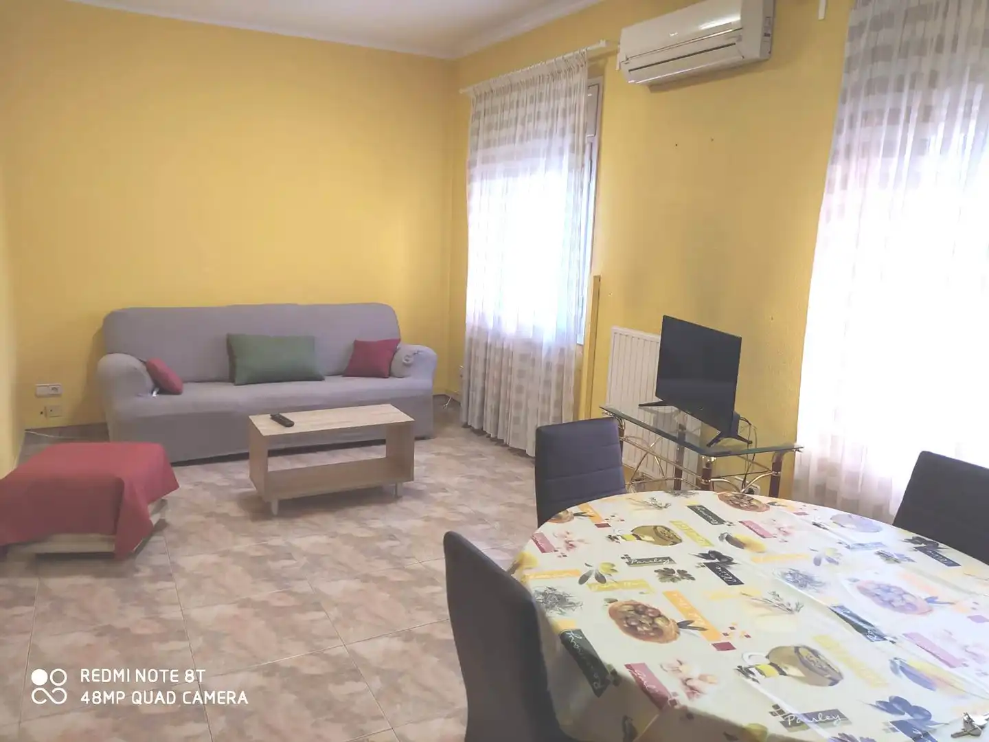 Living room of Flat for rent in  Zaragoza Capital  with Heating, Furnished and Oven