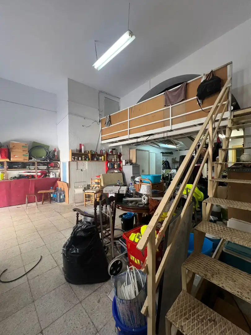 Gewerbefläche zum Verkauf in Carrer de Cartagena