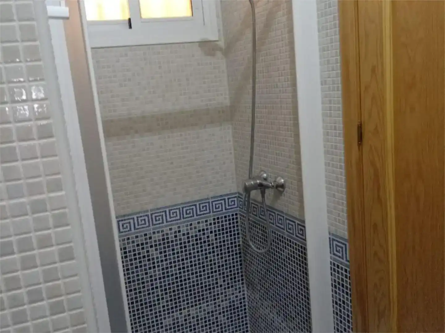 Bany de Pis en venda en Urbanización Santa Rosa