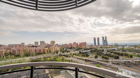 Photo 2 of Flat for rent in Calle de Dulce Chacón, Virgen del Cortijo - Manoteras, Madrid Capital