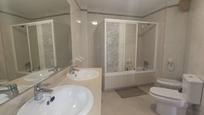 Bathroom of Flat for sale in El Molar (Madrid)  with Heating, Parquet flooring and Balcony