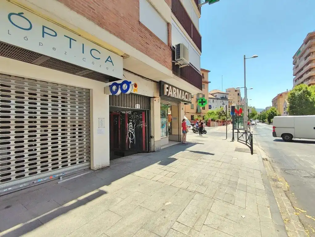Garaje en venta en Granada