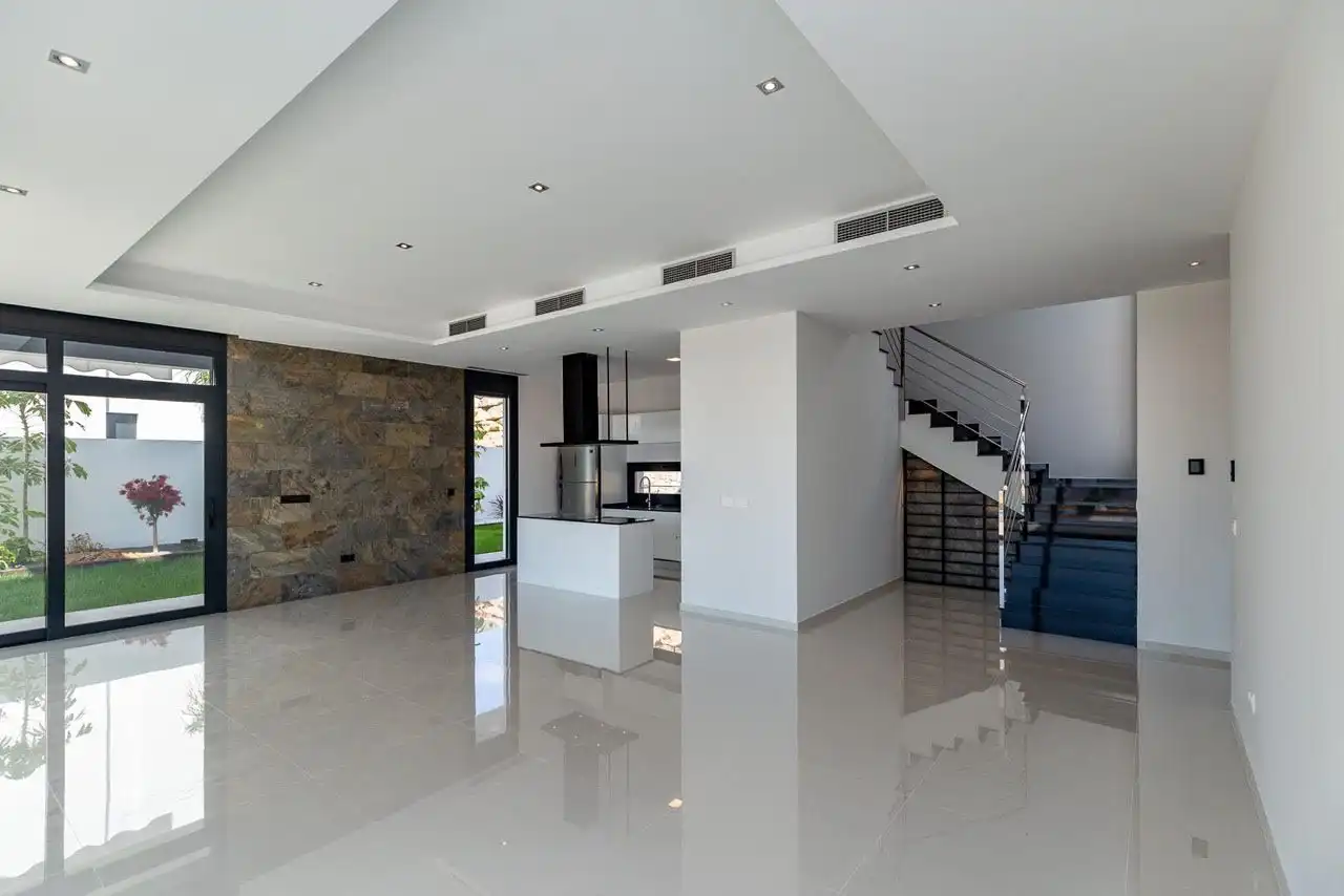 Chalet en venta en Golf Bahía, imagen 2