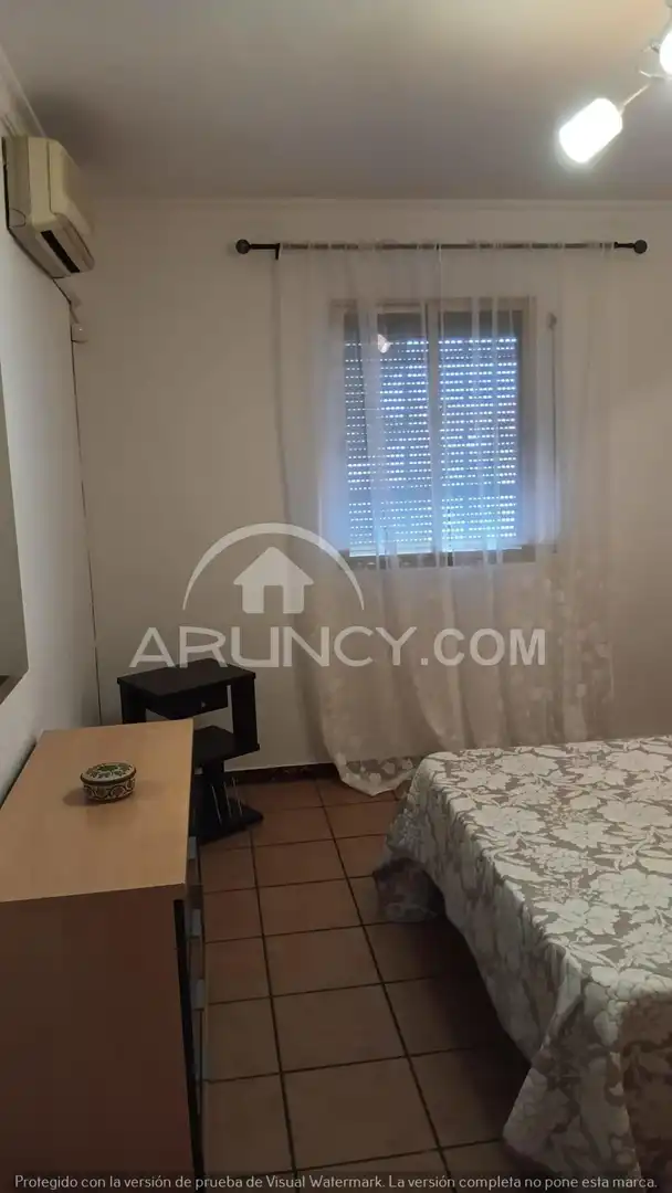 Bedroom of Flat for rent in Alcalá de Guadaira  with Air Conditioner and Furnished