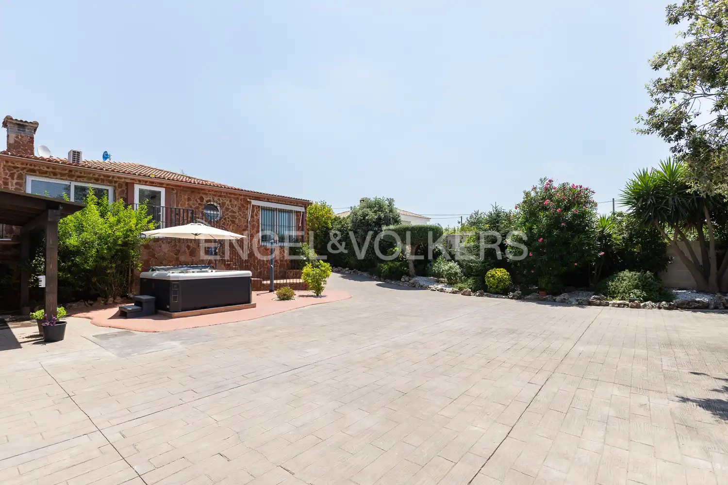 Terrassa de Casa o xalet en venda en Torrent amb Calefacció, Jardí privat i Terrassa