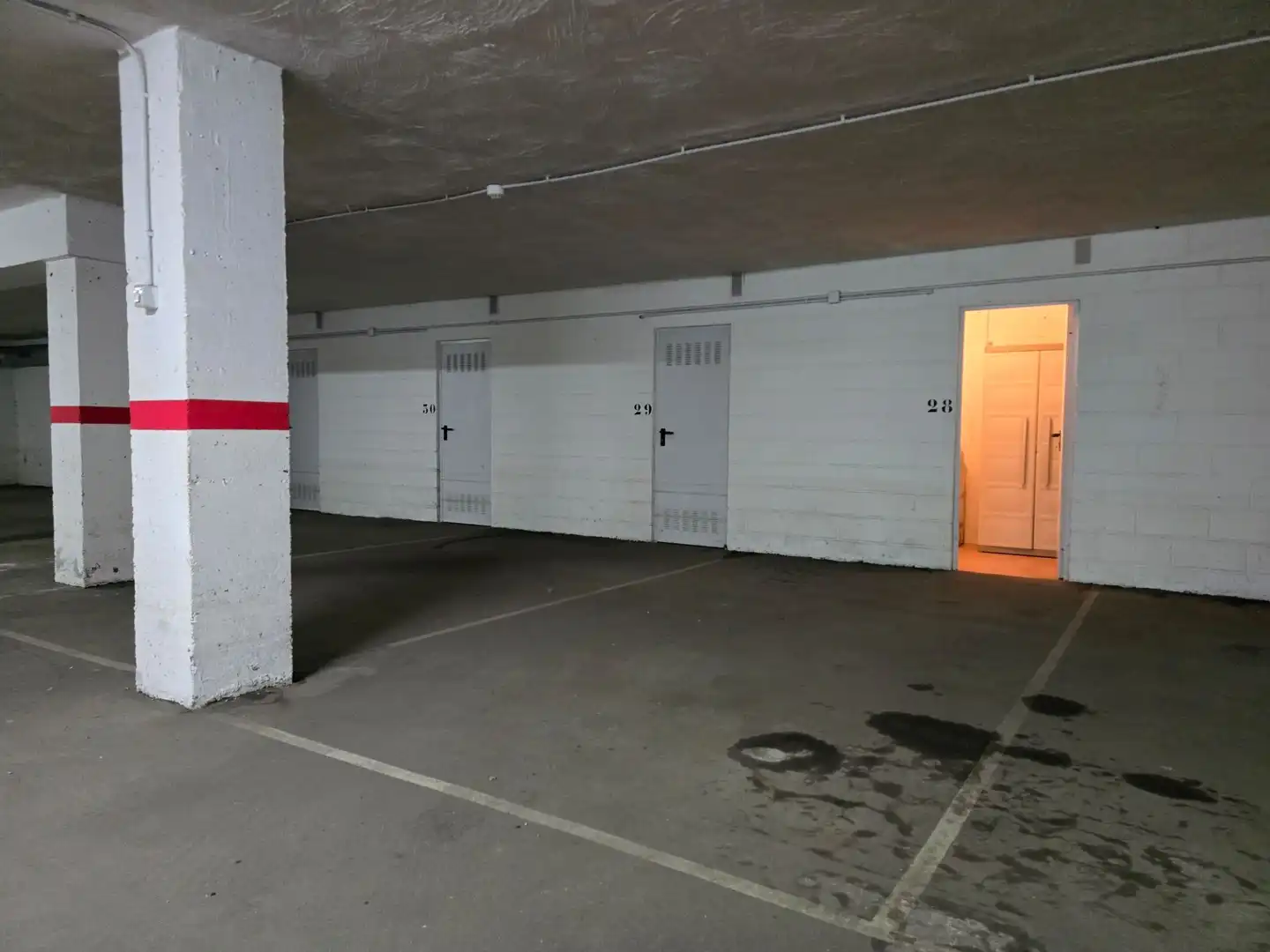 Parking de Piso en venta en Llanes con Calefacción, Terraza y Trastero