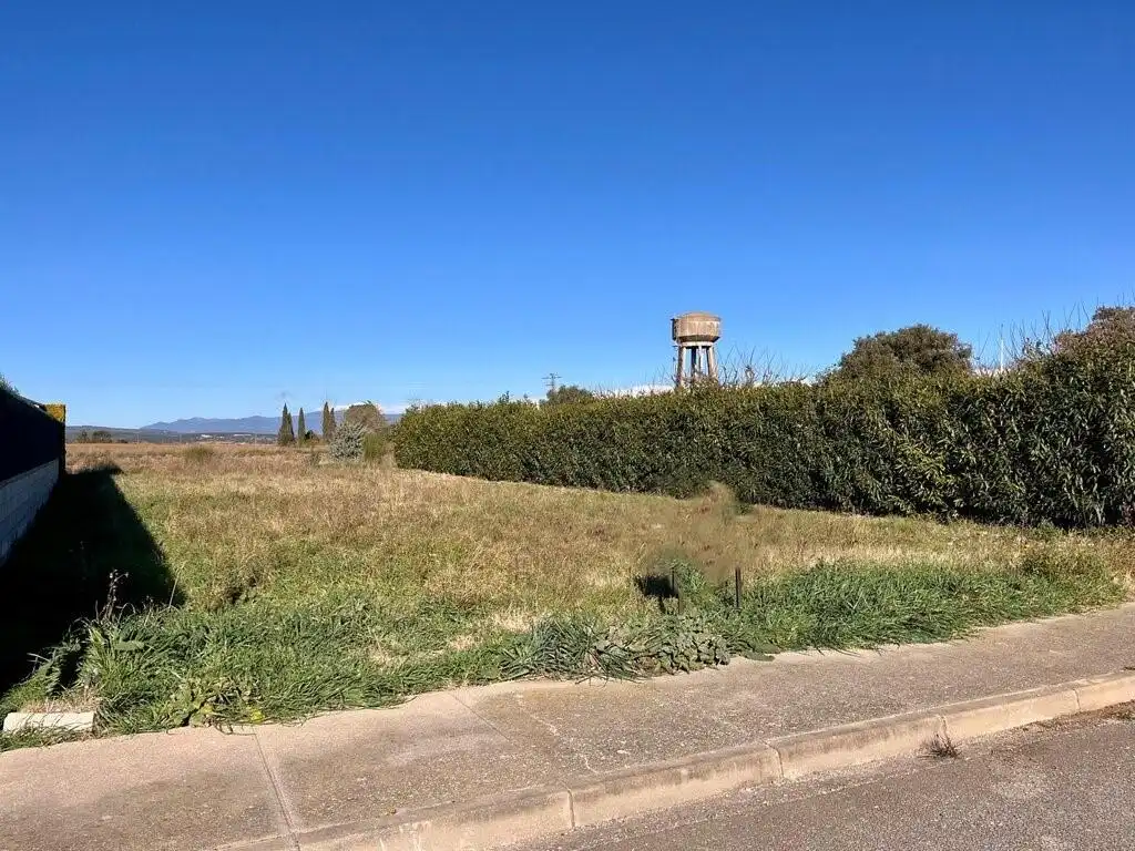 Terreny residencial en venda a de Terrades 4