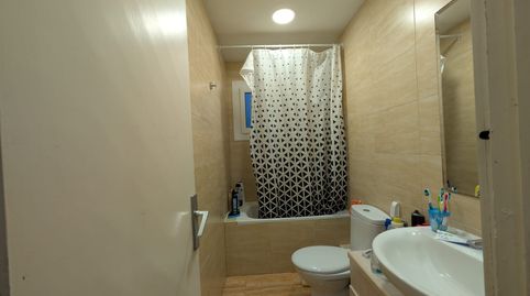 Foto 4 de Piso en venta en Carrer Pare Marchena, La Gavarra, Cornellà de Llobregat