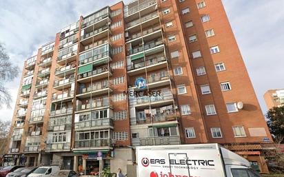 Vista exterior de Pis en venda en Alcalá de Henares amb Terrassa