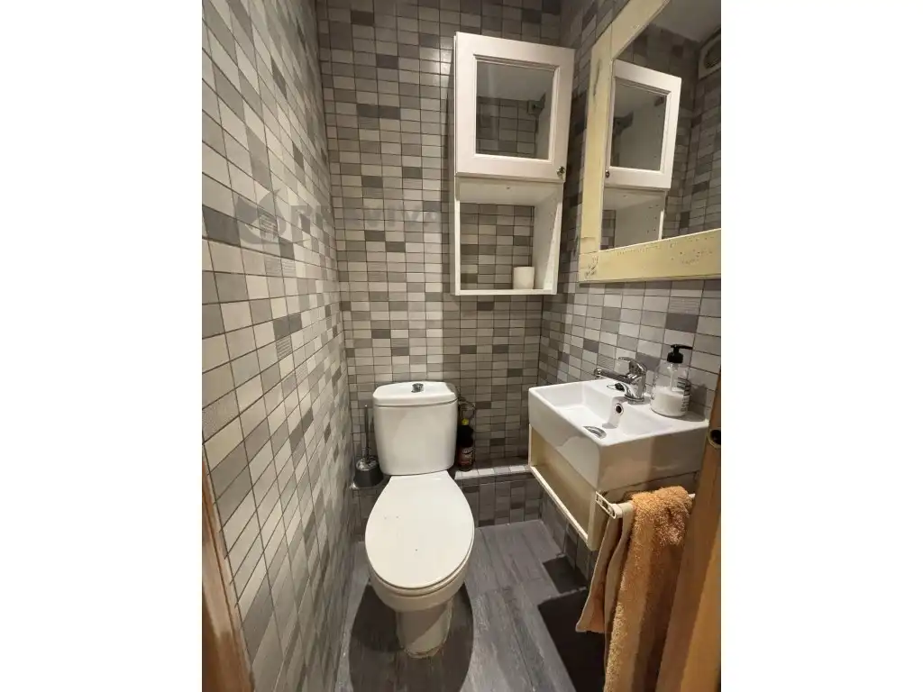Baño de Dúplex en venta en La Seu d'Urgell con Horno y Balcón