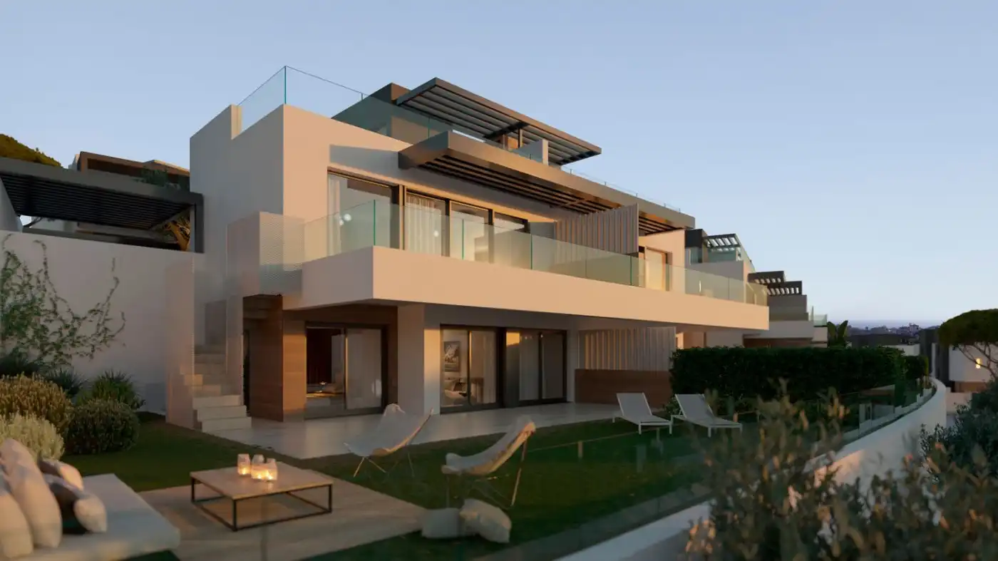 Vista exterior de Casa adosada en venta en Estepona con Aire acondicionado, Calefacción y Terraza