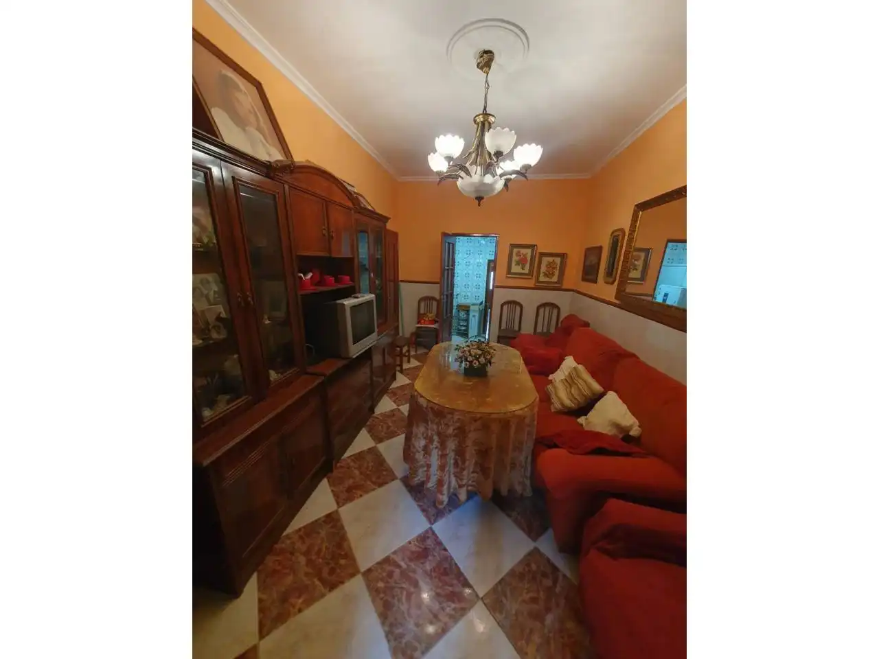 Sala d'estar de Casa o xalet en venda en Úbeda amb Aire condicionat i Terrassa