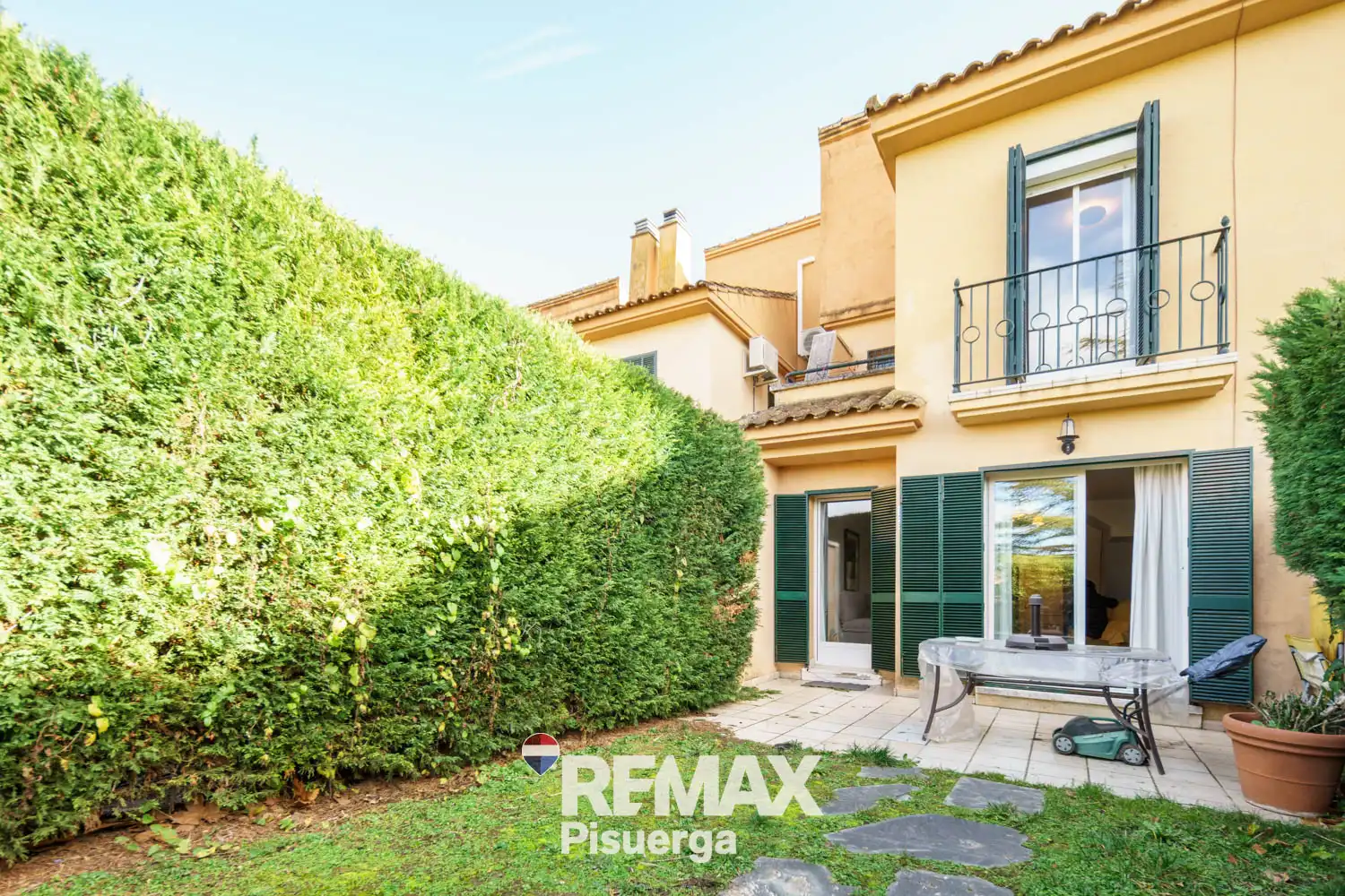 Vista exterior de Casa o chalet en venta en Simancas con Calefacción, Terraza y Trastero