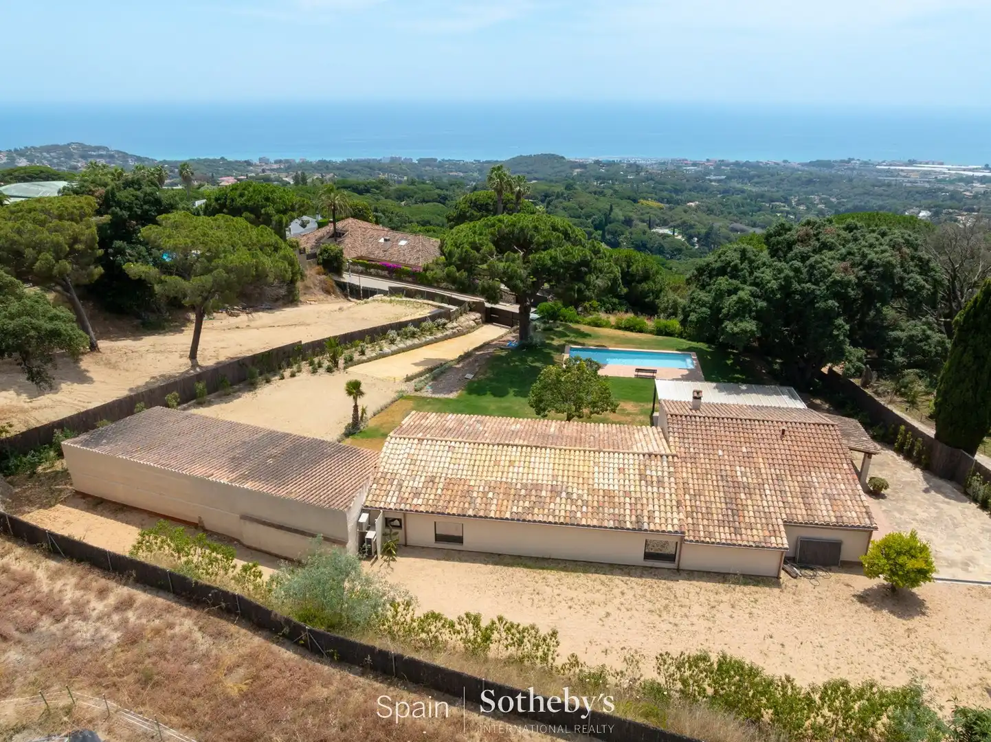 Vista exterior de Casa o xalet en venda en Sant Andreu de Llavaneres amb Aire condicionat, Calefacció i Jardí privat