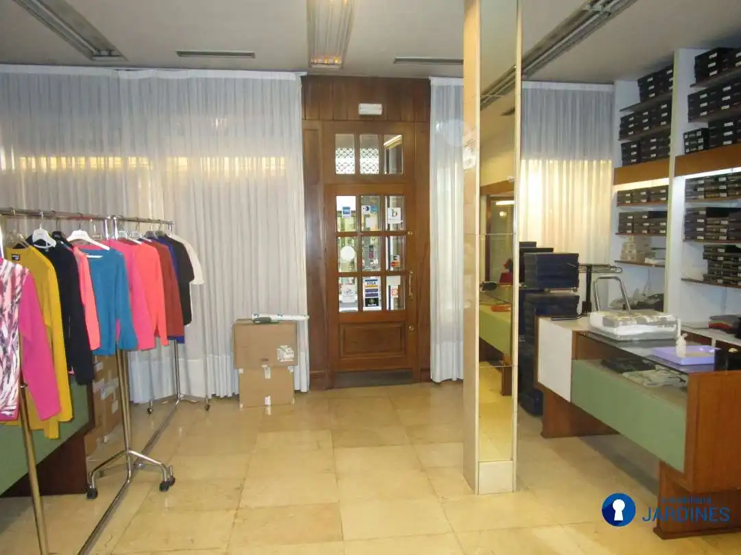 Local comercial en venta en Ibaiondo, imagen 5