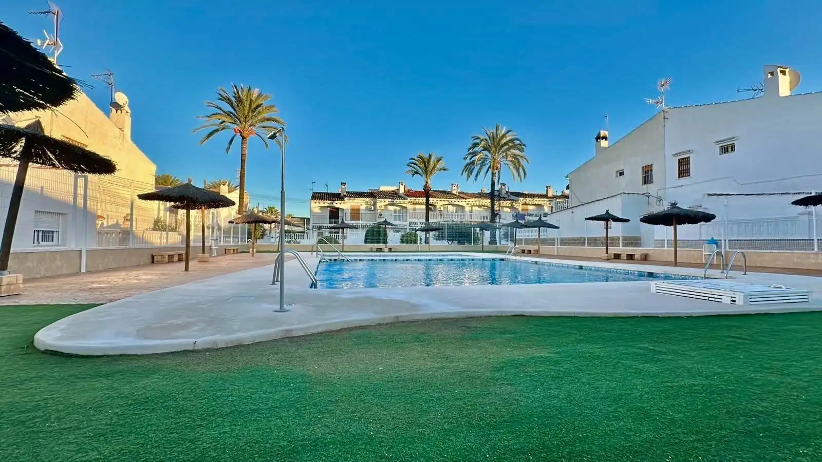 Bungalow con terrazza in vendita a Calle Calle Río Tajo, imagen 20