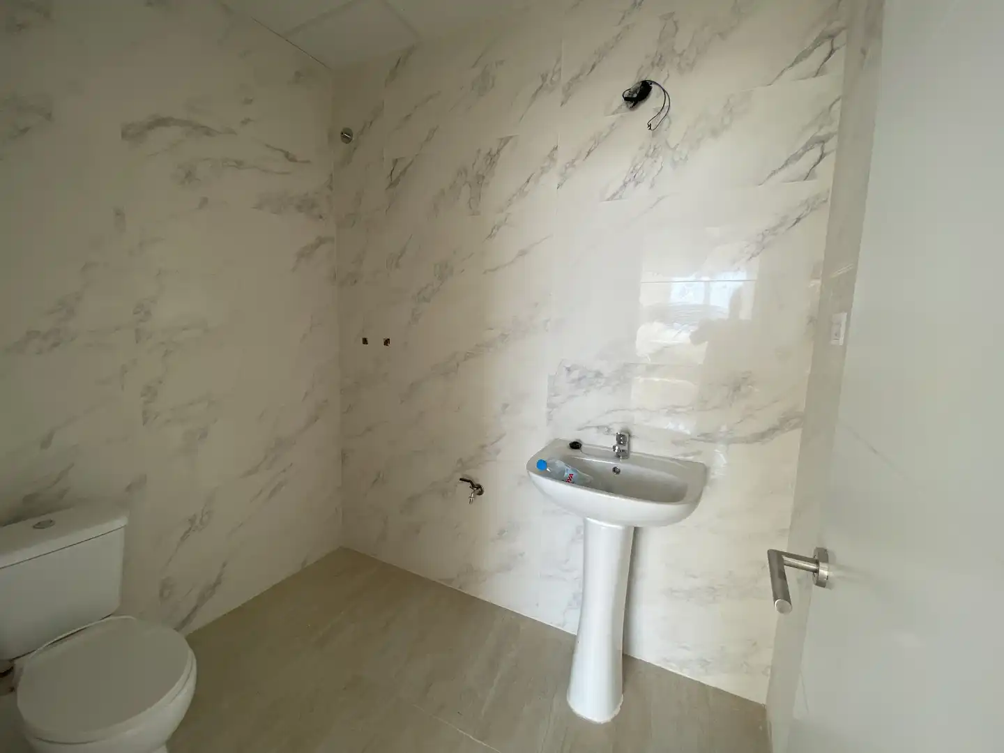 Baño de Oficina de alquiler en  Palma de Mallorca con Aire acondicionado y Calefacción