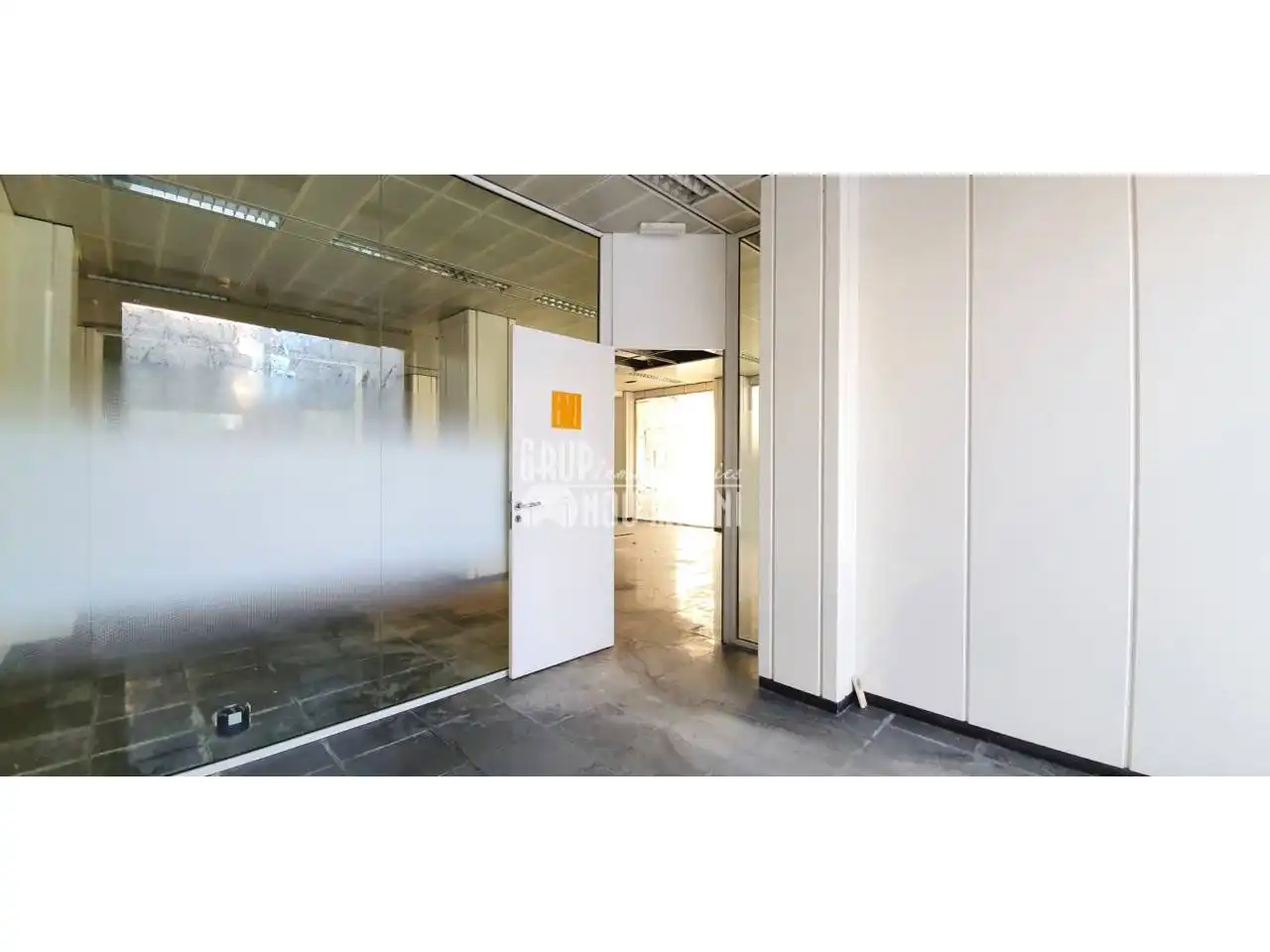 Local commercial à vendre à Avenida  Llevant, imagen 10