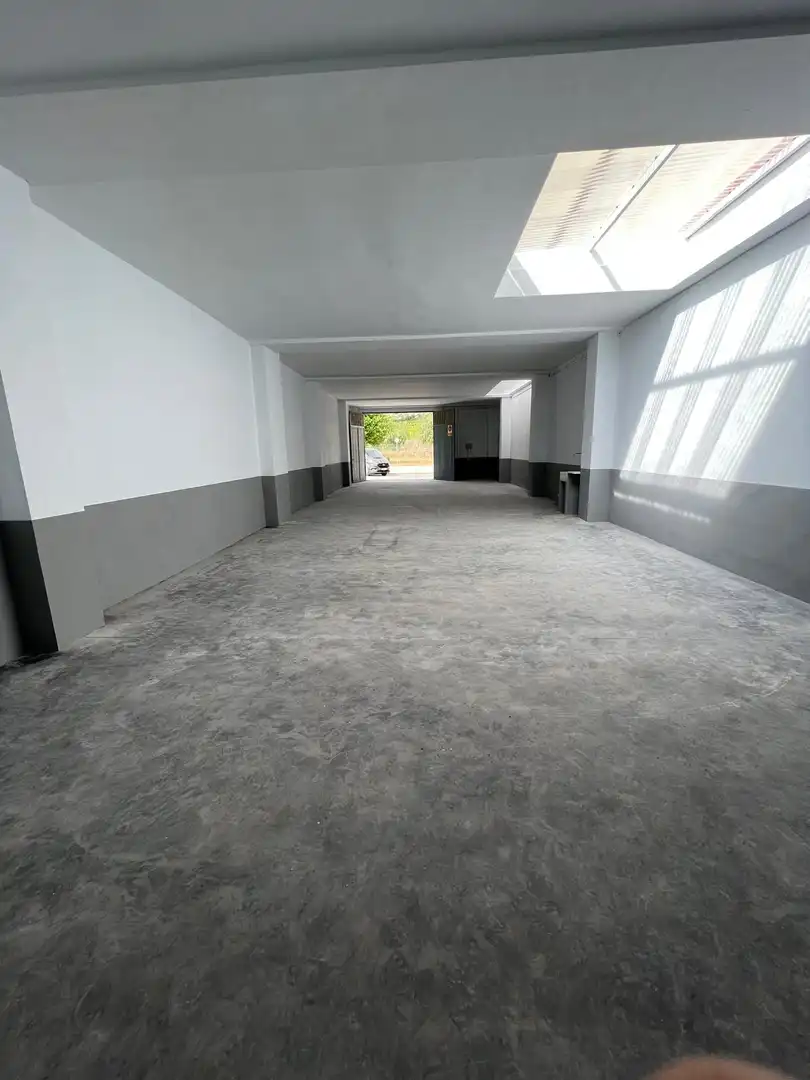 Local comercial en venta en Corbera, imagen 2