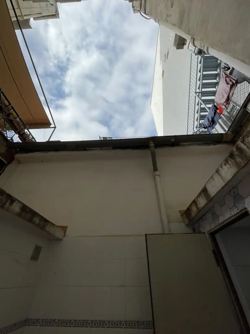Exterior view of Commercial properties for rent in Valencia