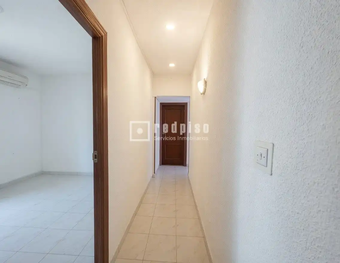 Piso en venta en Alcorcón con Aire acondicionado, Calefacción y Terraza