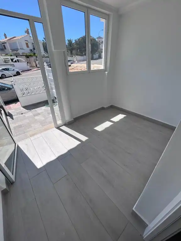 Dúplex con terraza en venta en Nueva Torrevieja - Aguas Nuevas, imagen 6