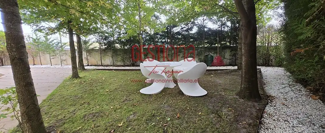 Garden of Houses for sale in Santa Cruz de Bezana  with Private garden, Terrace and Furnished