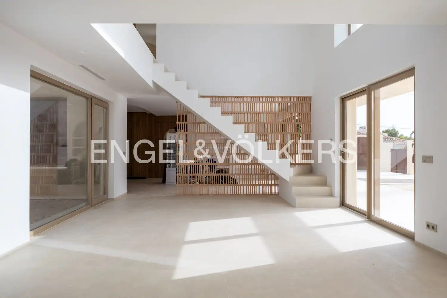 Houses for sale in Jávea / Xàbia  with Air Conditioner, Heating and Private garden