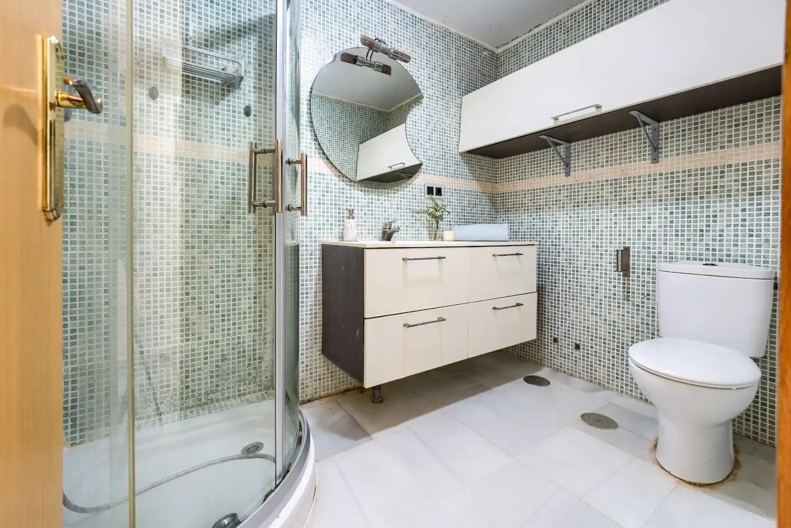 Bathroom of Houses for sale in Coria del Río  with Private garden and Terrace