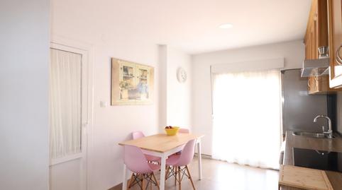 Foto 2 de Piso de alquiler en Plaza Castelar - Mercado Central, Elda