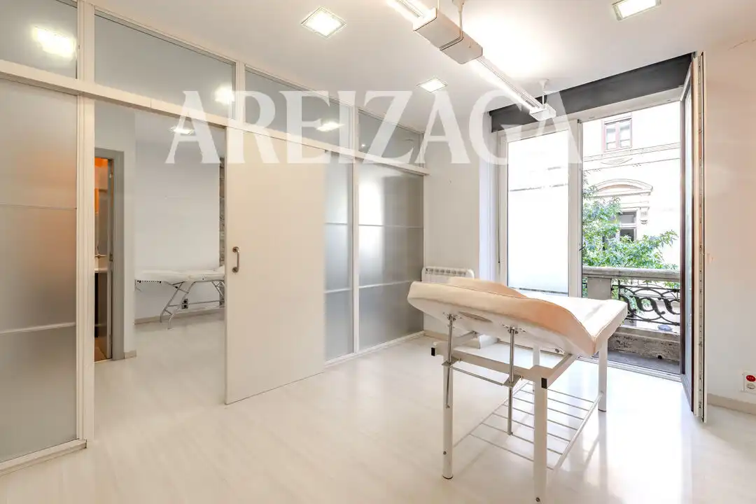 Office for rent in Donostia - San Sebastián   with Heating
