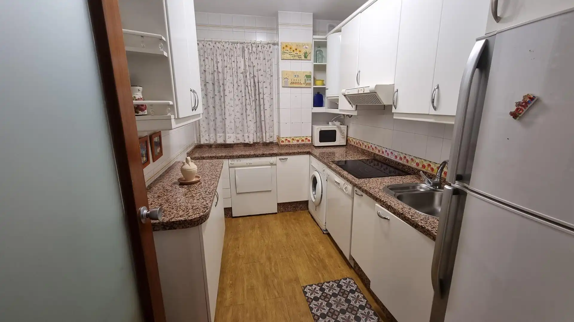 Cuina de Apartament de lloguer en Poniente-Sur
