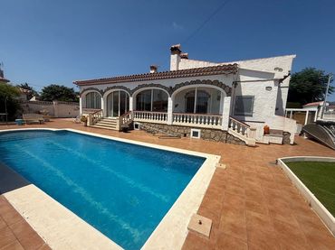 Haus mit Pool zum Verkauf in Miami Platja