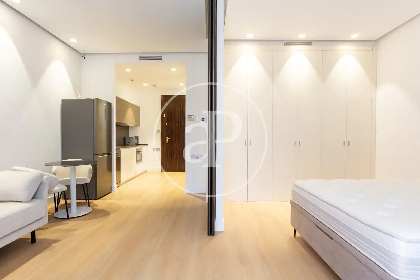 Habitación de Piso de alquiler en Valencia con Aire acondicionado, Calefacción y Trastero