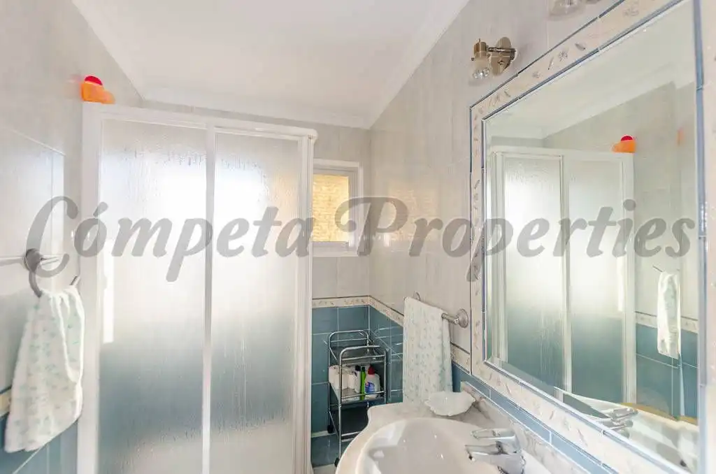Maison avec terrasse à vendre à Cómpeta, imagen 8