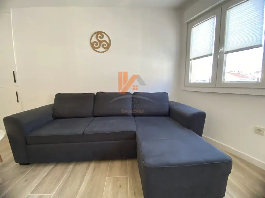 Living room of Apartments for rent in Santiago de Compostela   with Furnished