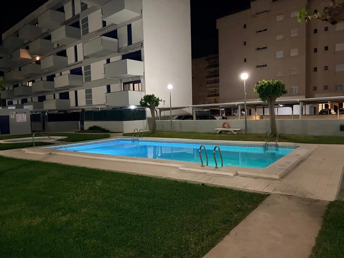 Piscina de Apartament de lloguer en Daimús amb Aire condicionat, Moblat i Piscina comunitària