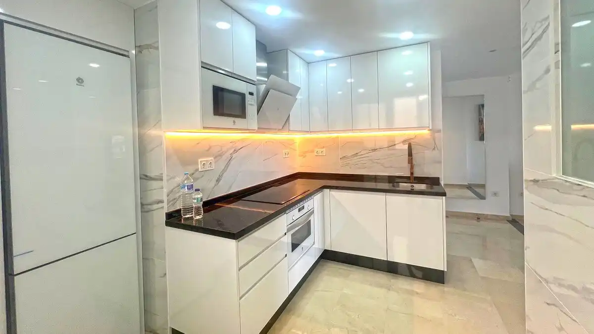 Flat with lift for sale in Marbella Centro, imagen 7
