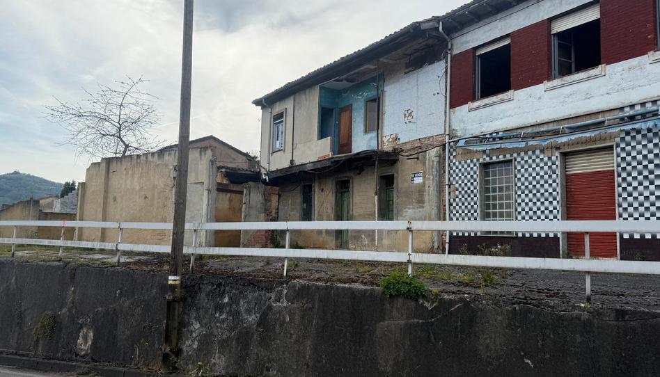 Photo 1 of Single-family semi-detached for sale in Calle Les Pieces, Ciaño - Zona Rural, Asturias