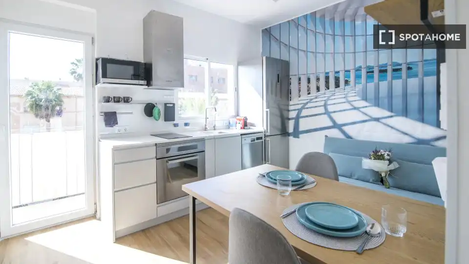 Wohnung mit Terrasse zur Miete in Poblats Marítims