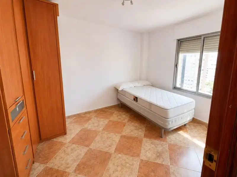 Habitación de Piso en venta en Málaga con Jardín privado