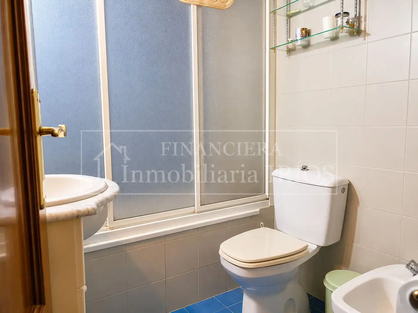 Baño de Casa o chalet en venta en Alcalá de Guadaira con Aire acondicionado, Terraza y Trastero