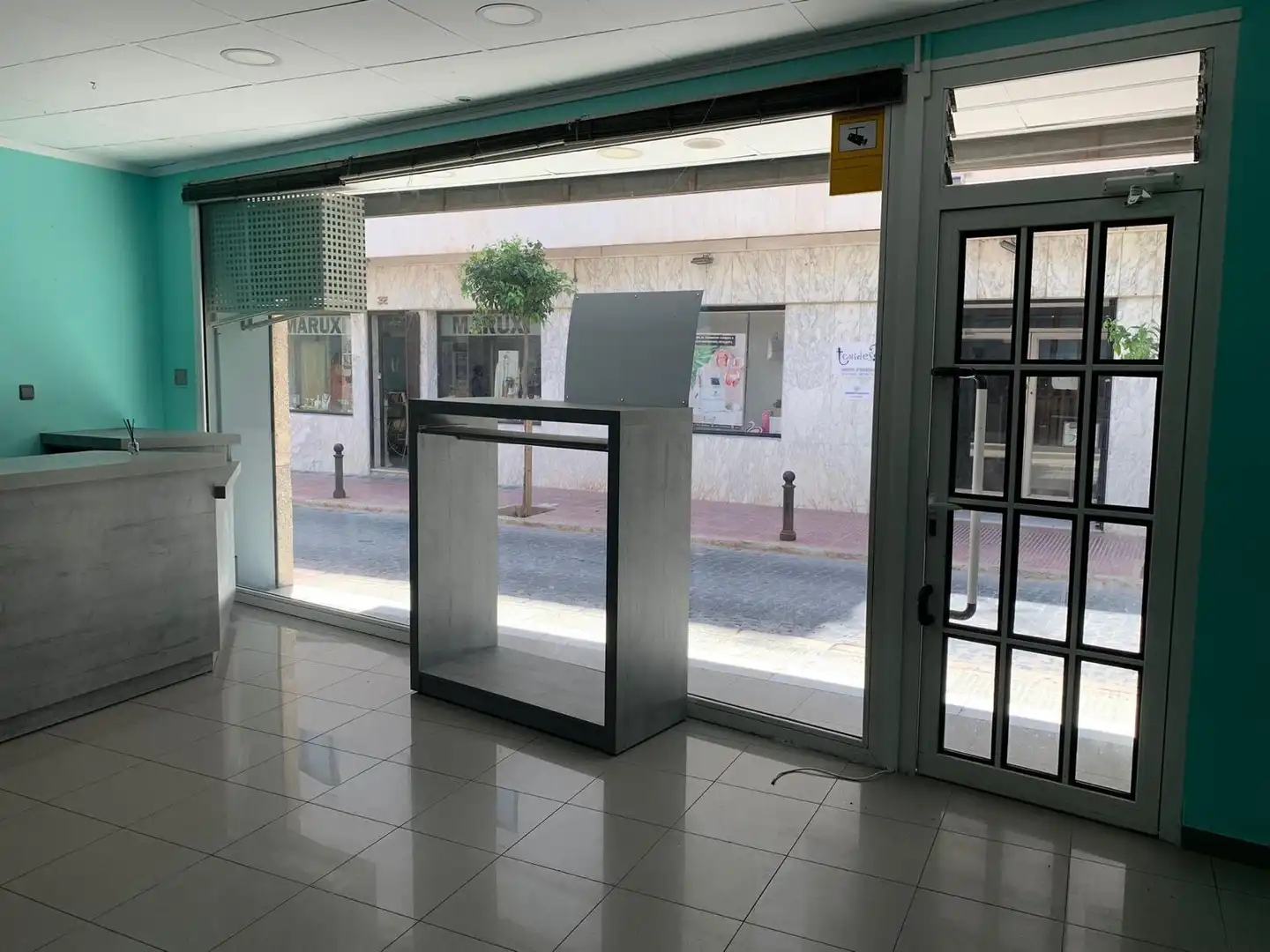 Local comercial en venda a Alginet