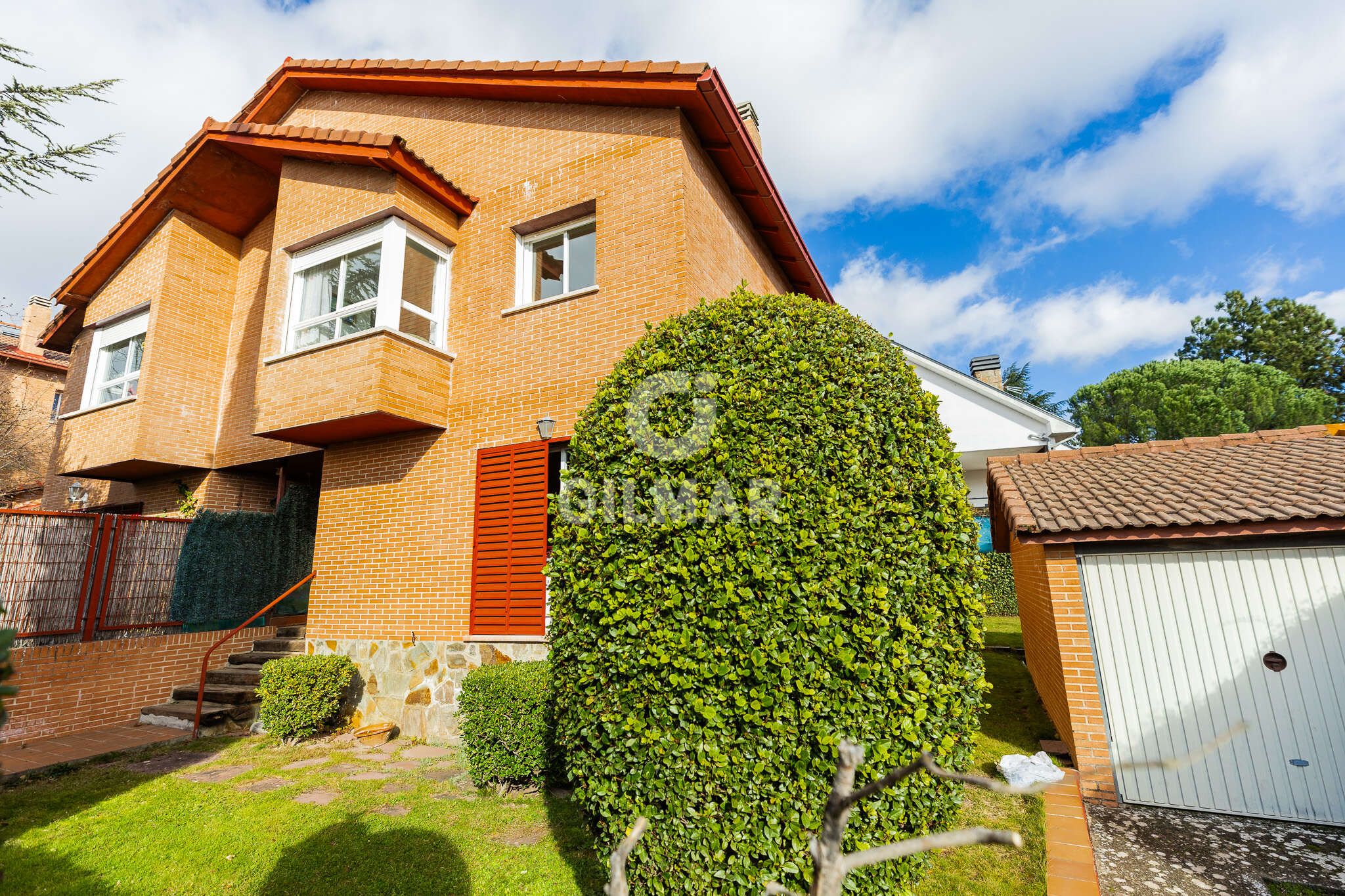 Exterior view of Single-family semi-detached for sale in Cercedilla  with Heating, Private garden and Swimming Pool